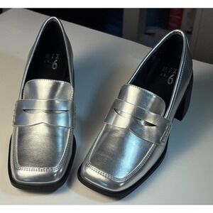 Mix No.6 Womens Lug Loafers silver work casual 7.5M NWOT